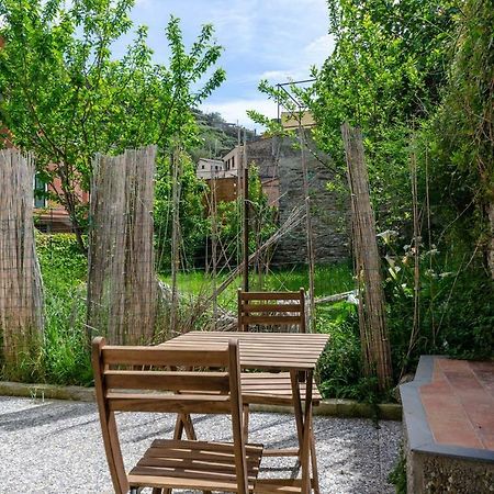 Joivy Family Flat With Little Patio, Cinque Terre Vernazza Exterior foto