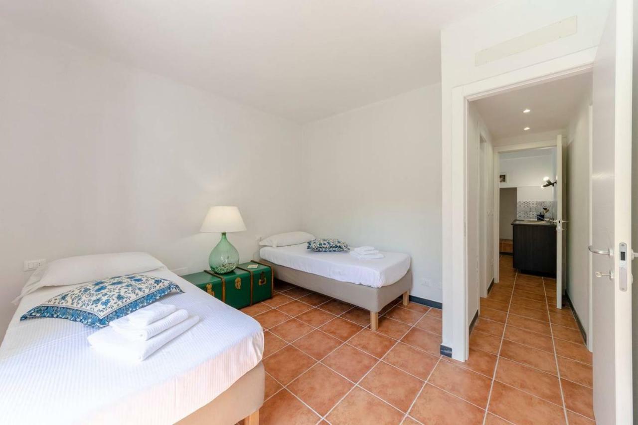 Joivy Family Flat With Little Patio, Cinque Terre Vernazza Exterior foto