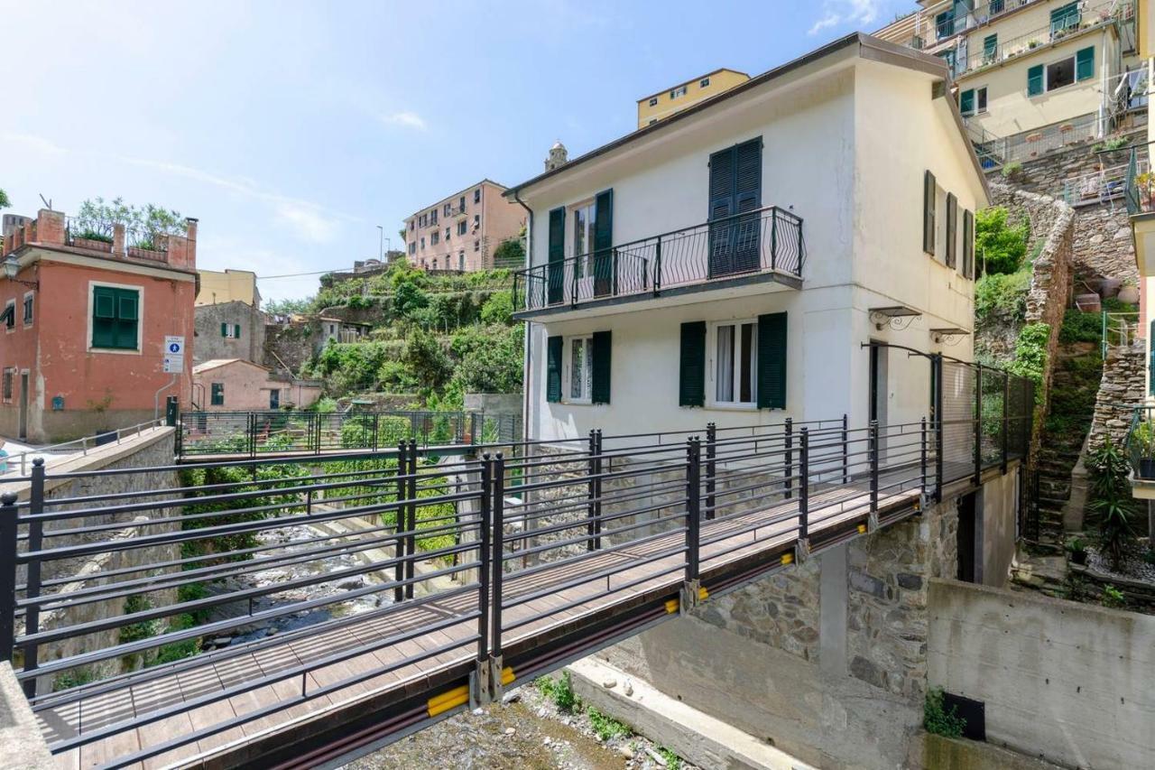 Joivy Family Flat With Little Patio, Cinque Terre Vernazza Exterior foto