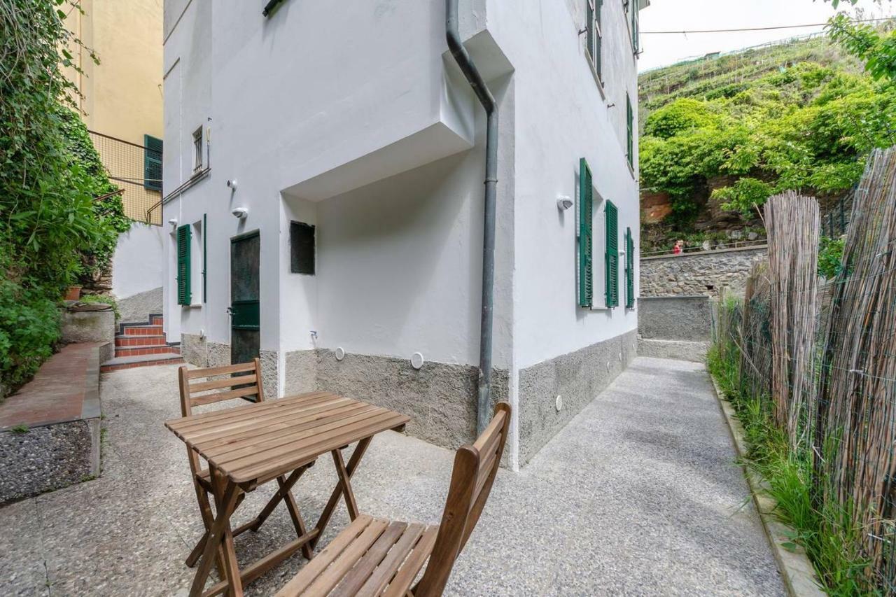 Joivy Family Flat With Little Patio, Cinque Terre Vernazza Exterior foto