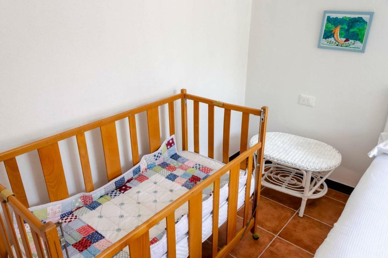 Joivy Family Flat With Little Patio, Cinque Terre Vernazza Exterior foto