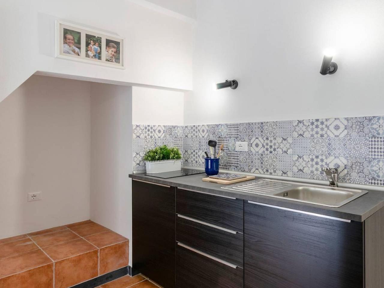 Joivy Family Flat With Little Patio, Cinque Terre Vernazza Exterior foto