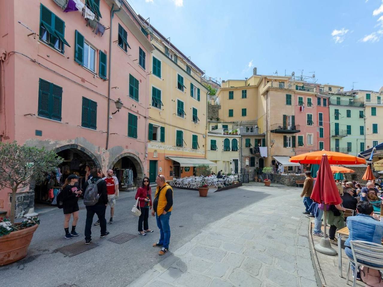 Joivy Family Flat With Little Patio, Cinque Terre Vernazza Exterior foto