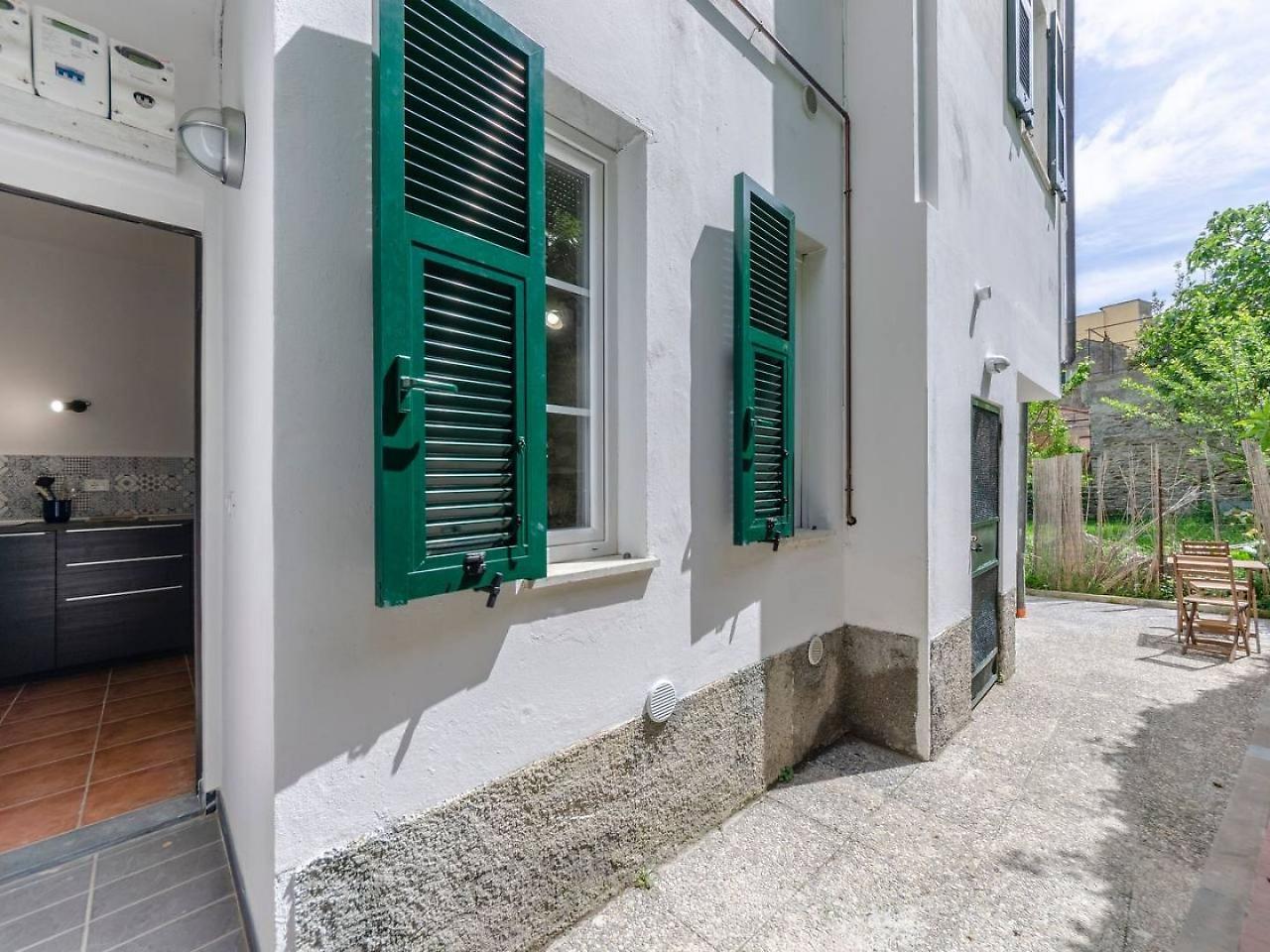 Joivy Family Flat With Little Patio, Cinque Terre Vernazza Exterior foto
